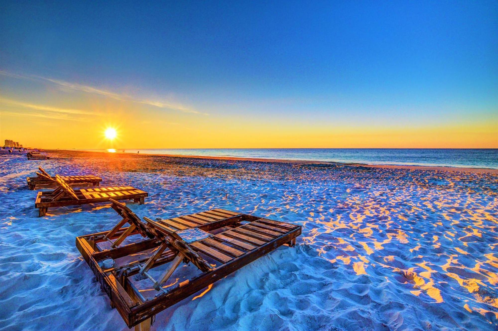 Cozy Condo Just Steps To The Beach, Unit 2 - Sleeps 4 ガルフ・ショアーズ エクステリア 写真